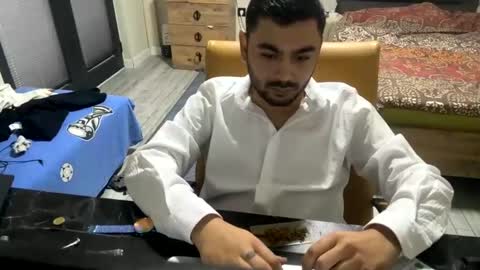 iceytheprime online show from December 4, 1:31 pm