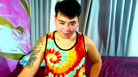 iconic_vince online show from October 28, 1:46 pm