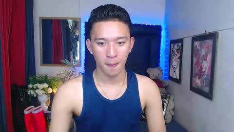 Snapshot of iconicmateo chatting on October 14, 4:08 am Mateo online show from October 14, 4:08 am