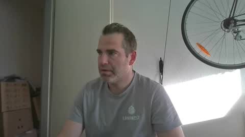 idontknowwhy1 online show from November 21, 8:57 am