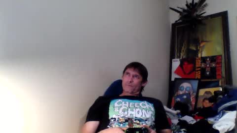 Darthmark420 online show from May 1, 10:18 am