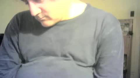 ignoredlittlestloser online show from November 21, 11:42 am