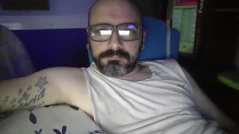 Snapshot of igorargen4 chatting on October 25, 2:13 am igorargen4 online show from October 25, 2:13 am