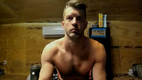 ihatethisplacelol online show from March 6, 1:57 am