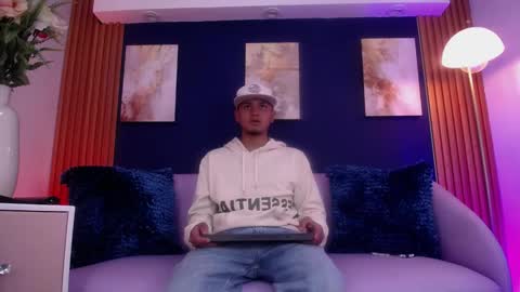 ikaika online show from March 9, 1:05 pm