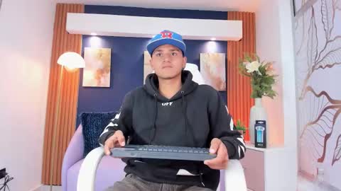 ikaika online show from March 25, 1:37 pm