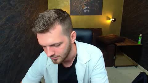 IkerGale online show from November 2, 11:36 am