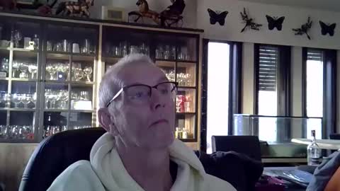 ikwiljeneuken123 online show from February 26, 7:21 am