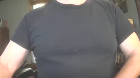 Snapshot of il_undercover chatting on October 26, 12:40 pm il_undercover online show from October 26, 12:40 pm