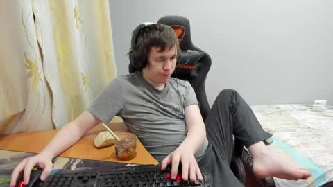 iliaskris online show from March 23, 12:49 am