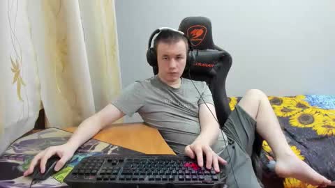 Snapshot of iliaskrislove chatting on October 31, 3:08 am iliaskris online show from October 31, 3:08 am