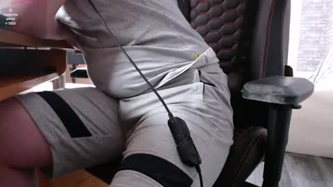 Snapshot of iliaskrisloveee chatting on January 26, 11:39 am lord online show from January 26, 11:39 am