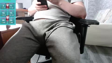 Snapshot of iliaskrisloveee chatting on January 3, 12:22 am lord online show from January 3, 12:22 am