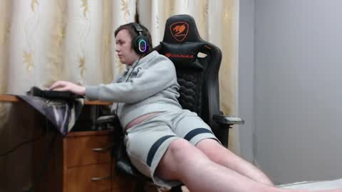 lord online show from April 19, 6:10 pm