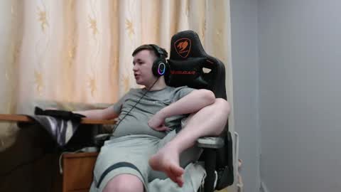 lord online show from April 23, 2:41 pm