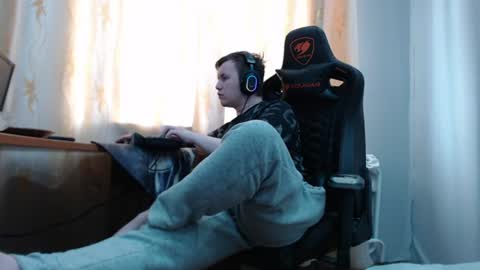 lord online show from June 14, 2:24 am