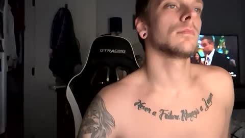 iLiCiTi online show from February 10, 12:10 pm