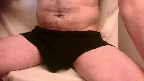 illubricat online show from January 5, 6:24 pm