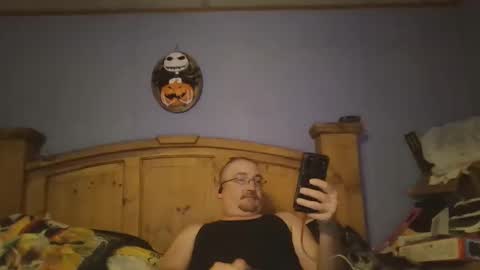 illusion087 online show from February 14, 8:20 am