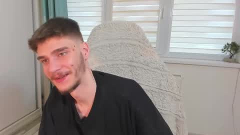 Snapshot of illusions888 chatting on March 7, 2:56 pm D-Illusion online show from March 7, 2:56 pm