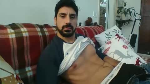 Snapshot of ilmangj90 chatting on December 14, 10:02 am ilmangj90 online show from December 14, 10:02 am