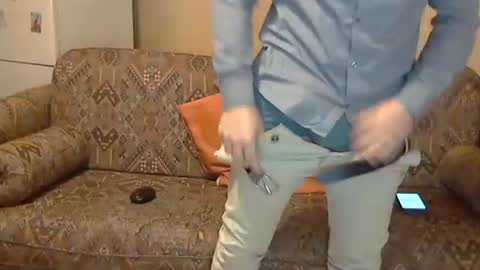 ilovecuteguy79 online show from April 2, 4:54 am