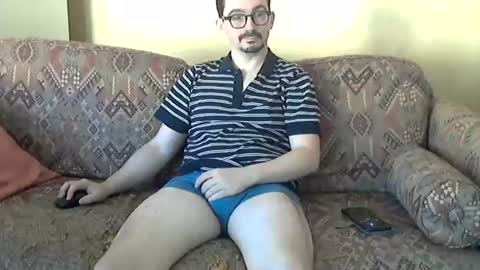ilovecuteguy79 online show from June 25, 5:12 am