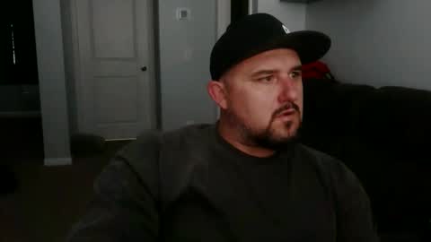 Letsgogetit online show from April 23, 12:15 am