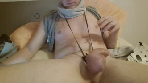 iluvhottenns online show from September 14, 6:10 pm