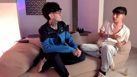 IM  THOMAS online show from November 14, 7:32 am