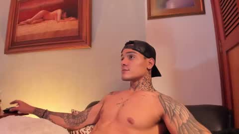 im_dominike online show from February 23, 3:07 am