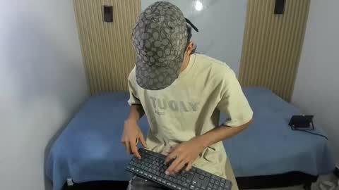 im_matthewscott online show from March 27, 8:10 pm