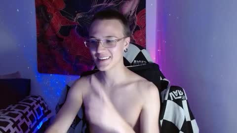 Oliver P online show from October 24, 11:50 pm