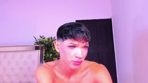 im_sebaslopez online show from March 1, 7:46 pm