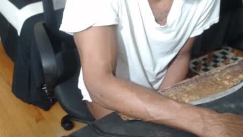Snapshot of imanlolo789__ chatting on December 11, 10:04 am Imanlolo789 formerly known as Slimrodxxx independent model online show from December 11, 10:04 am