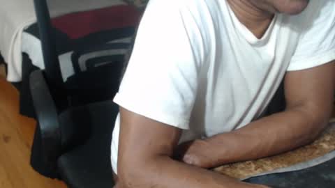 Snapshot of imanlolo789__ chatting on December 6, 6:15 am Imanlolo789 formerly known as Slimrodxxx independent model online show from December 6, 6:15 am