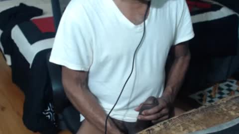 Snapshot of imanlolo789__ chatting on December 12, 6:36 am Imanlolo789 formerly known as Slimrodxxx independent model online show from December 12, 6:36 am