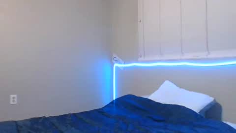 imbackmandosuknw online show from February 9, 8:41 am