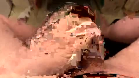 imbrokeeen online show from January 3, 5:53 pm