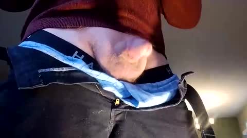 Iminyourroom online show from February 24, 4:58 pm