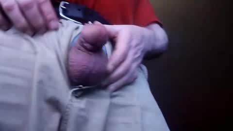Iminyourroom online show from December 22, 9:11 am