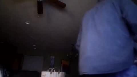 Iminyourroom online show from December 7, 9:39 am