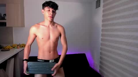 Jero online show from December 2, 12:25 am