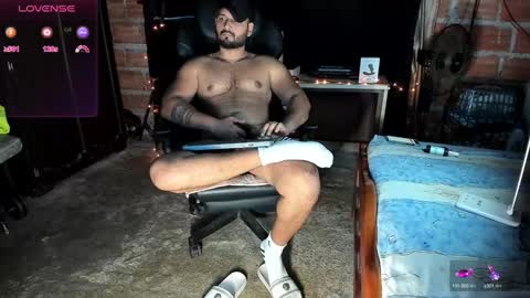 Snapshot of imperion_king chatting on January 2, 10:44 pm Imperion King online show from January 2, 10:44 pm
