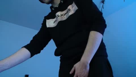 Flummi online show from October 13, 11:11 pm