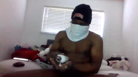 Snapshot of imthehornyest chatting on March 9, 6:43 pm imthehornyest online show from March 9, 6:43 pm