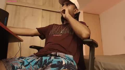 Daniel   thumb up me please its important Im new INDEPENDENT MODEL online show from February 15, 5:46 am