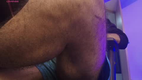 Daniel   thumb up me please its important Im new INDEPENDENT MODEL online show from April 29, 4:50 am