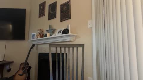 Inmate1993 online show from April 21, 7:03 am