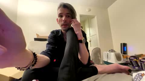 Snapshot of incubussy_x chatting on January 3, 4:11 am Incubussy X online show from January 3, 4:11 am